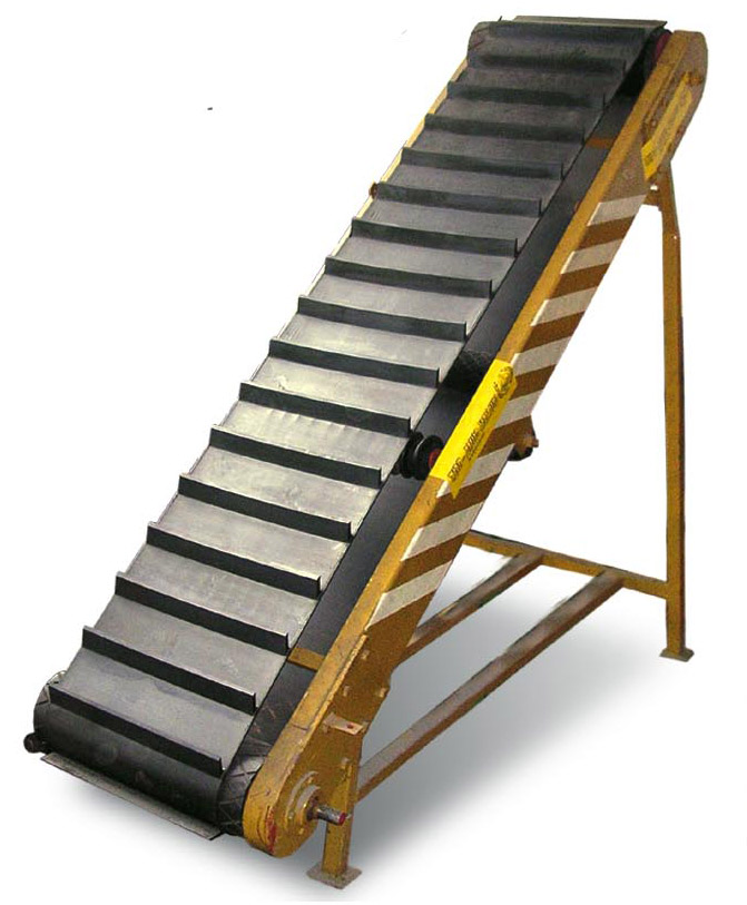 Ribbed conveyor belts